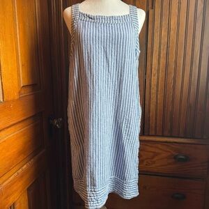 For Cynthia White and Blue Striped Spring/Summer Dress Size Large